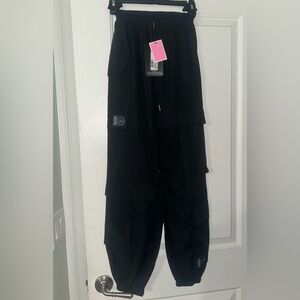 PrettyLittleThing Black Cargo Joggers